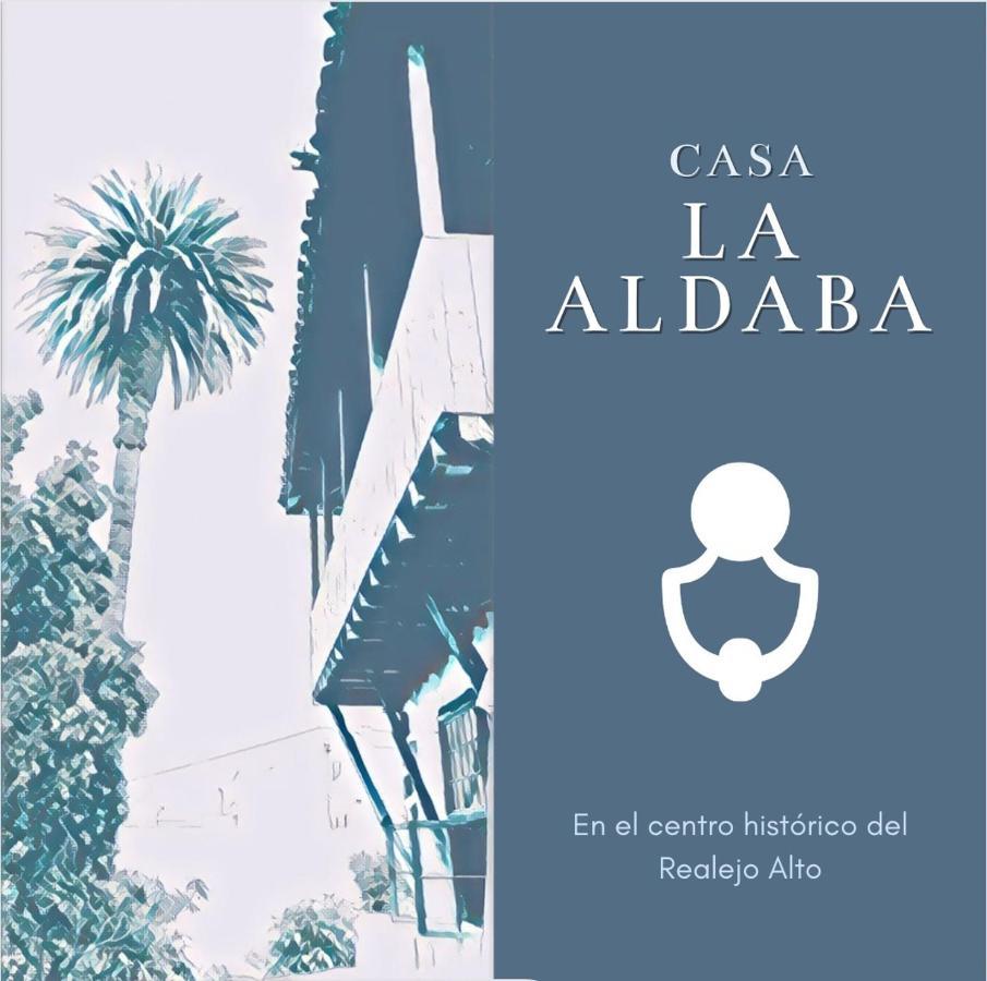 הוילה לוס ריאלחוס Casa La Aldaba מראה חיצוני תמונה