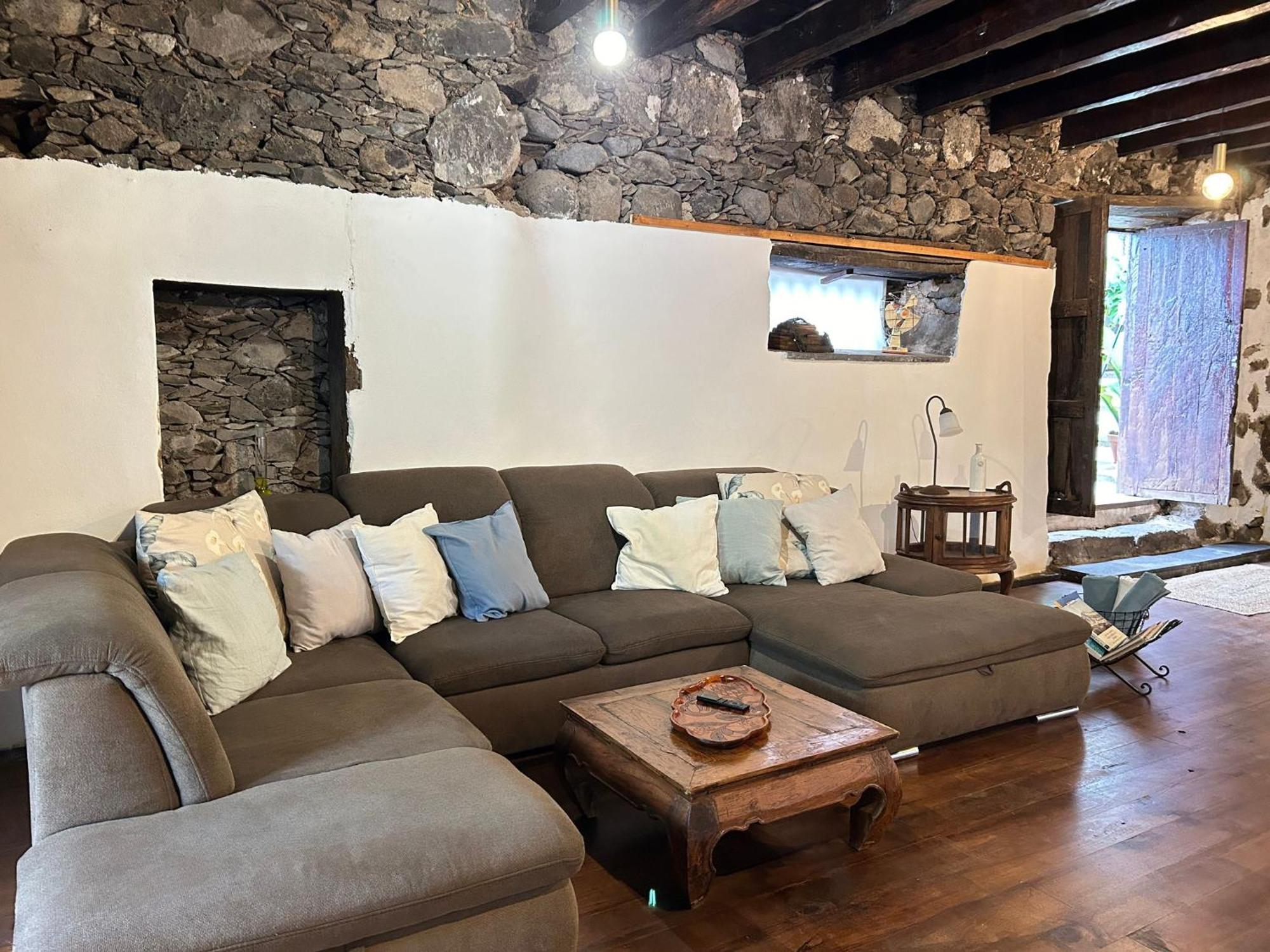 הוילה לוס ריאלחוס Casa La Aldaba מראה חיצוני תמונה
