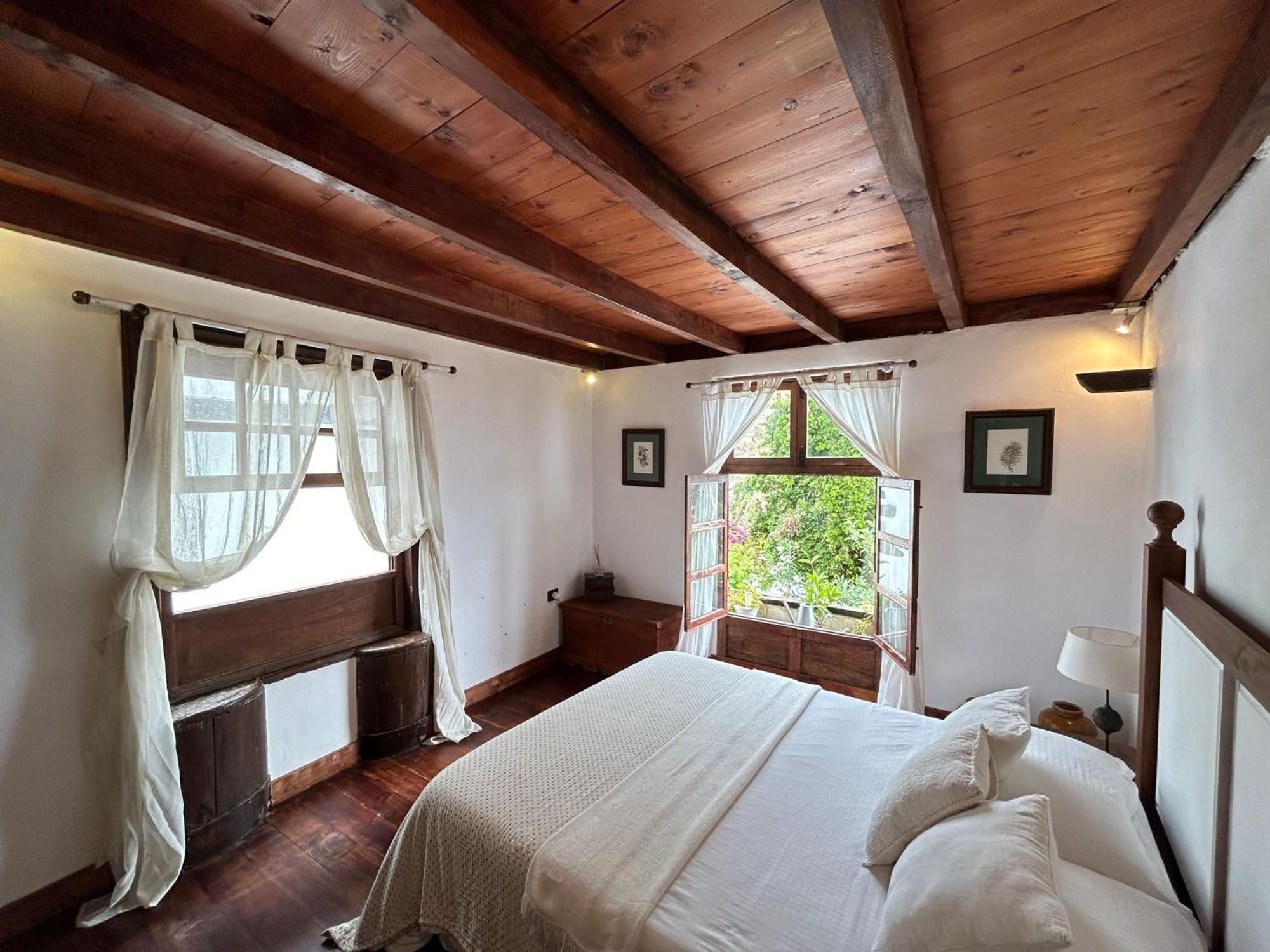 הוילה לוס ריאלחוס Casa La Aldaba מראה חיצוני תמונה